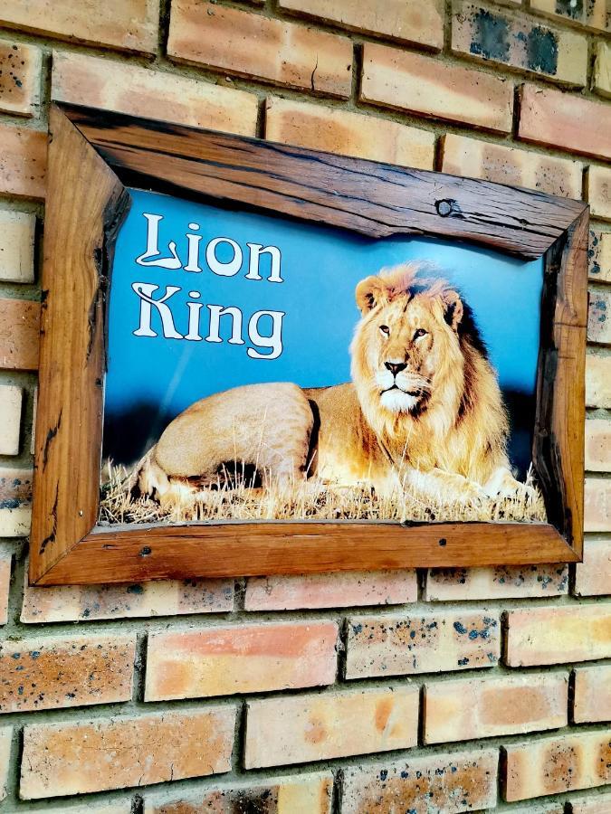 Villa Lion King Marloth Park Exterior foto