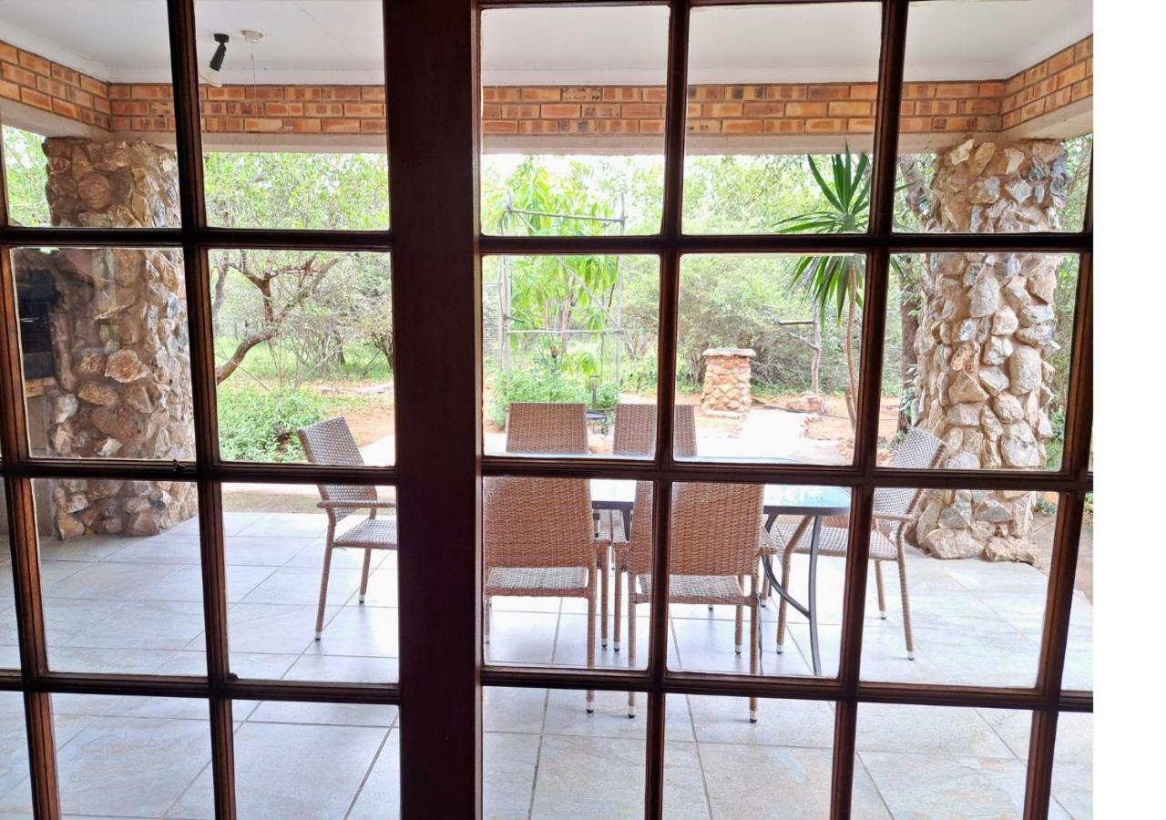 Villa Lion King Marloth Park Exterior foto